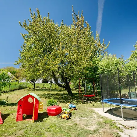 Сasa de vacaciones Cherry By Interhome *